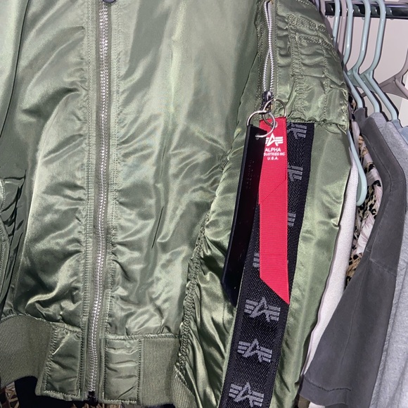 Alpha Industries x Barneys, Sage, New - Picture 2 of 5